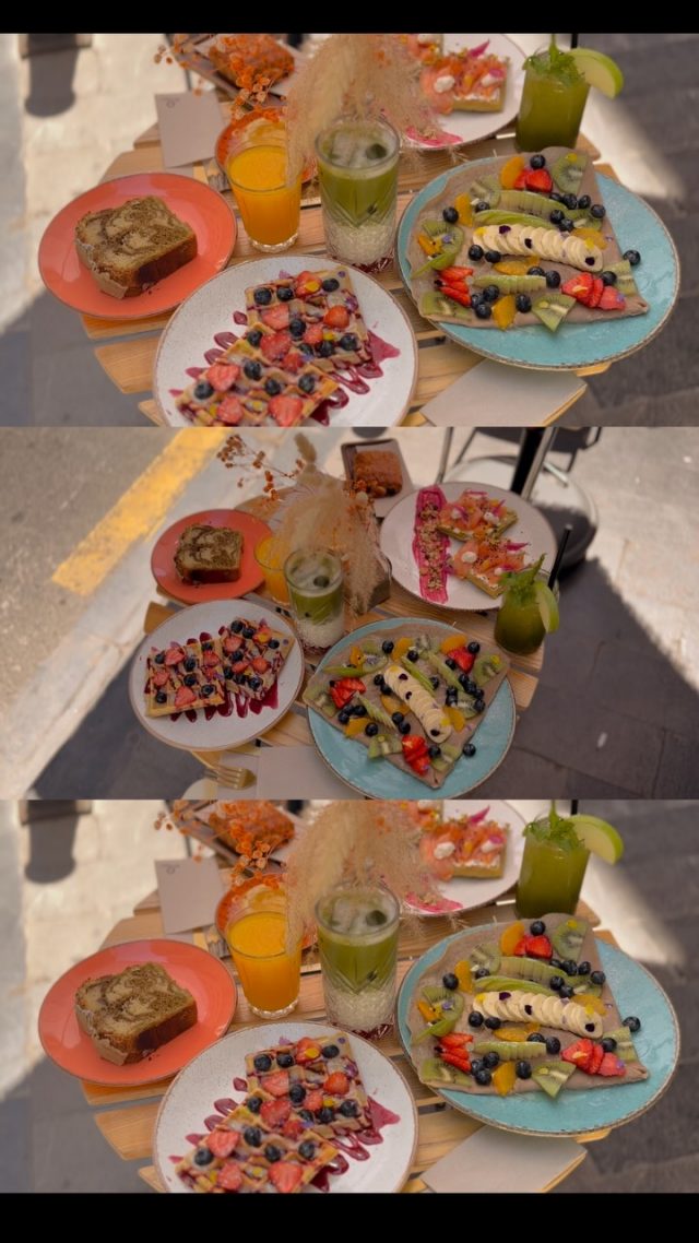 🇪🇸 El brunch perfecto sí existe… y está aquí. ☕🥐✨
Café de especialidad, platos preparados con cariño y un lugar donde cada mañana se disfruta sin prisas. Ven con hambre, quédate por el ambiente. 🤍

🇬🇧 The perfect brunch does exist… and it’s right here. ☕🥐✨
Specialty coffee, delicious brunch, and a space made for slow mornings and good company. Come hungry, stay for the vibe. 🤍

#VisitValencia #ValenciaBrunch #SpecialtyCoffee #BrunchValencia #coffeelovers
